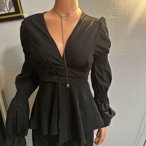 SHEIN Black V-Neck Peplum Puff Sleeve Blouse